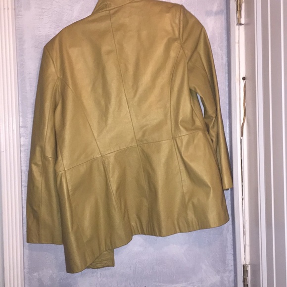 Jacket - Picture 2 of 3